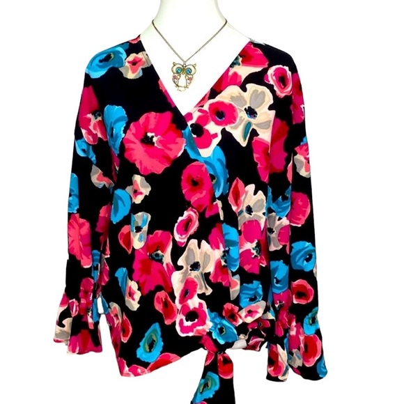Juicy Couture Floral Blouse - Picture 2 of 6